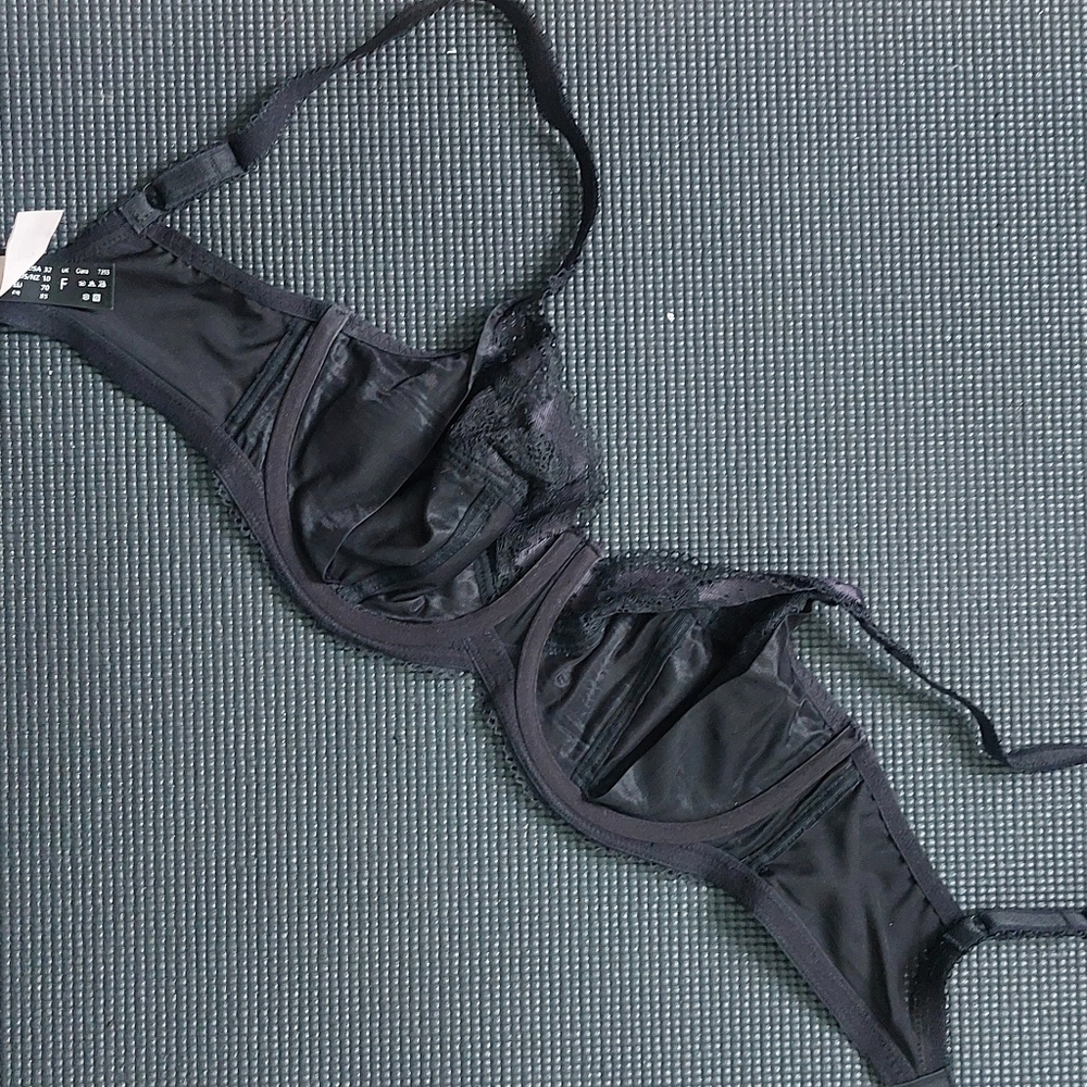 High APEX Bra - Picture 8 of 13